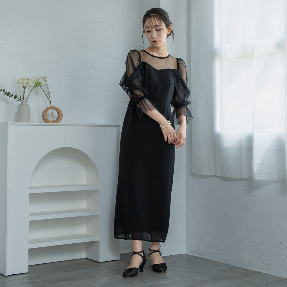 160cm B82cm  W59cm H83cm 骨格ウェーブ【Mサイズ着用】