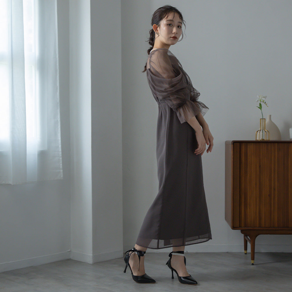 160cm B82cm  W59cm H83cm 骨格ウェーブ【Mサイズ着用】
