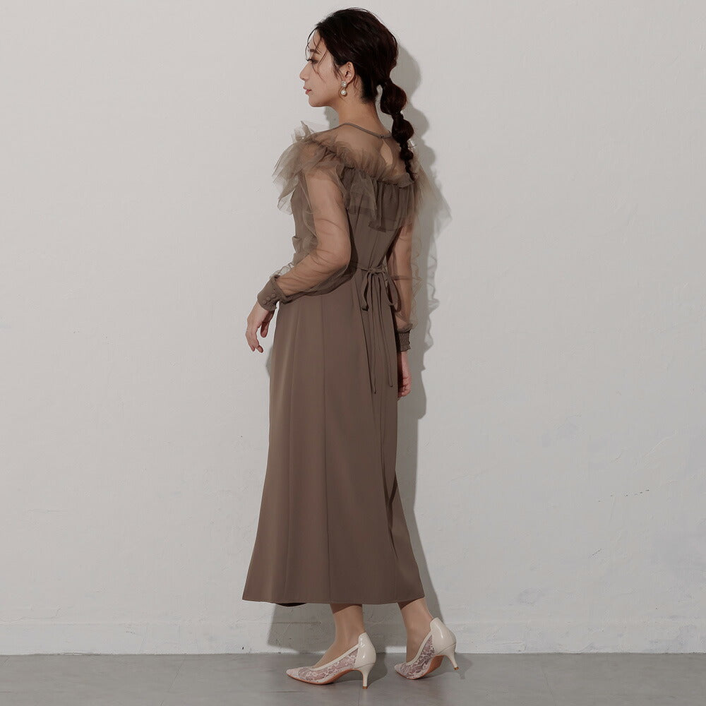 300174 シアーラッフルドレス