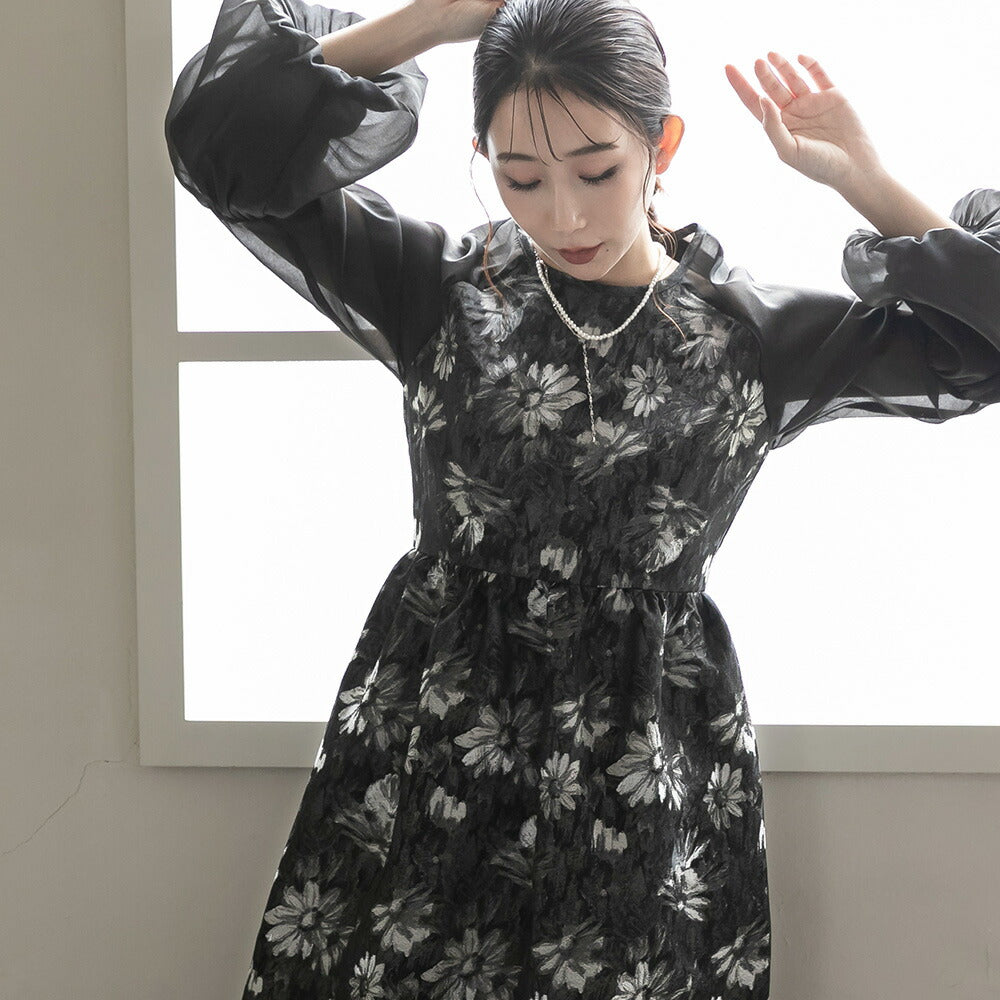 300195 ジャガードラグランバルーンスリーブドレス