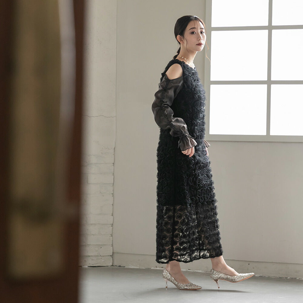 300197 ドロストギャザースリーブ×プチローズペンシルドレス