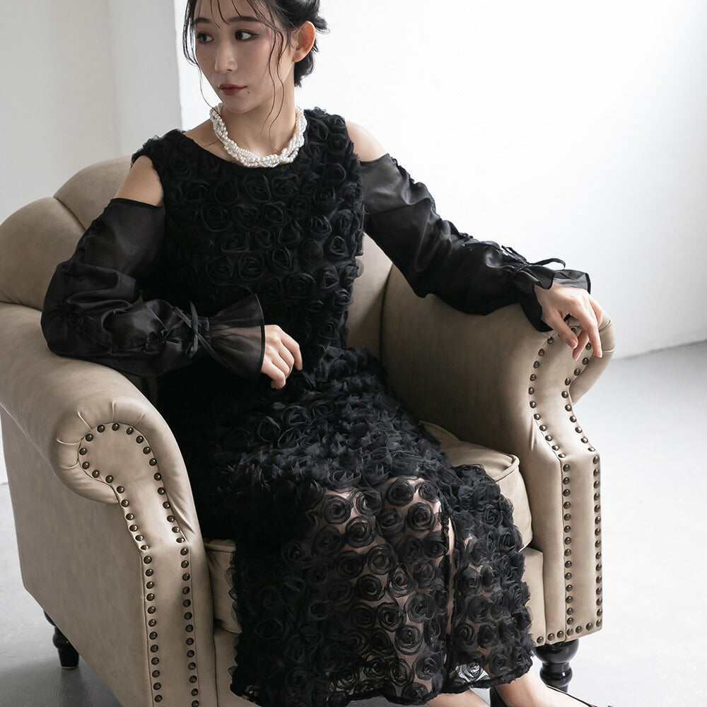 300197 ドロストギャザースリーブ×プチローズペンシルドレス