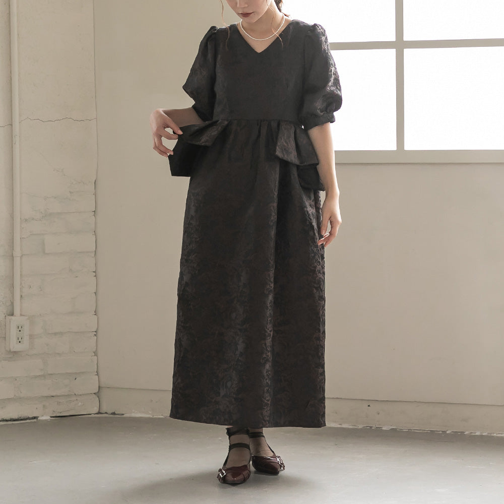 300198 ジャガードペプラムVネックドレス