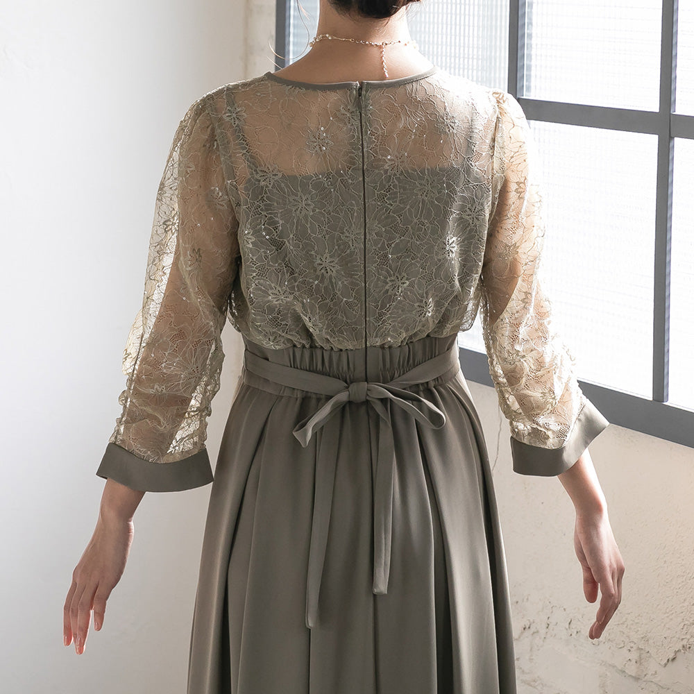 300199 スパンコールレースコンビドレス（ベルト付き）