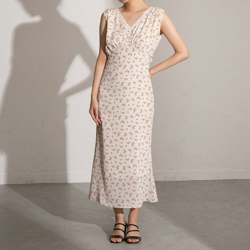 330020 ハートレーストリミングワンピース