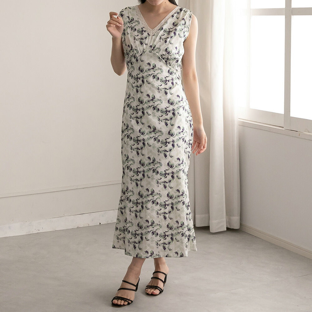 330020 ハートレーストリミングワンピース