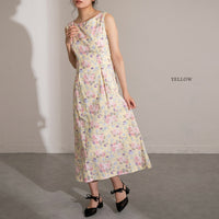 330022 コットンフラワーワンピース