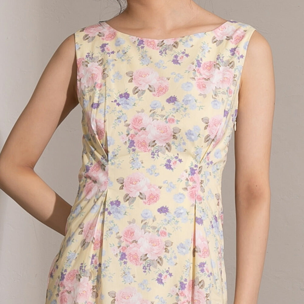 330022 コットンフラワーワンピース