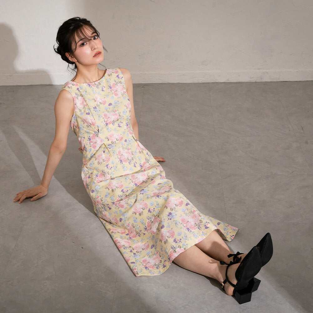 330022 コットンフラワーワンピース