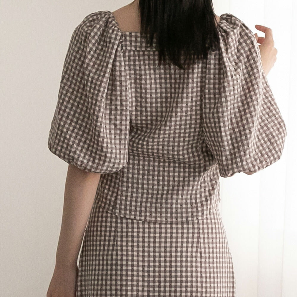 330023 ハートボタンパフスリーブブラウス＆ハイウエストスカート