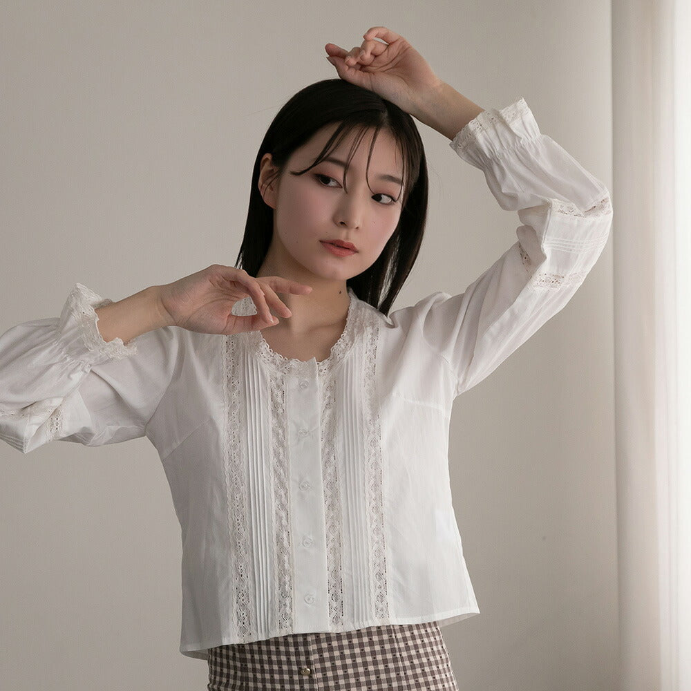 330024 コットンレースブラウス