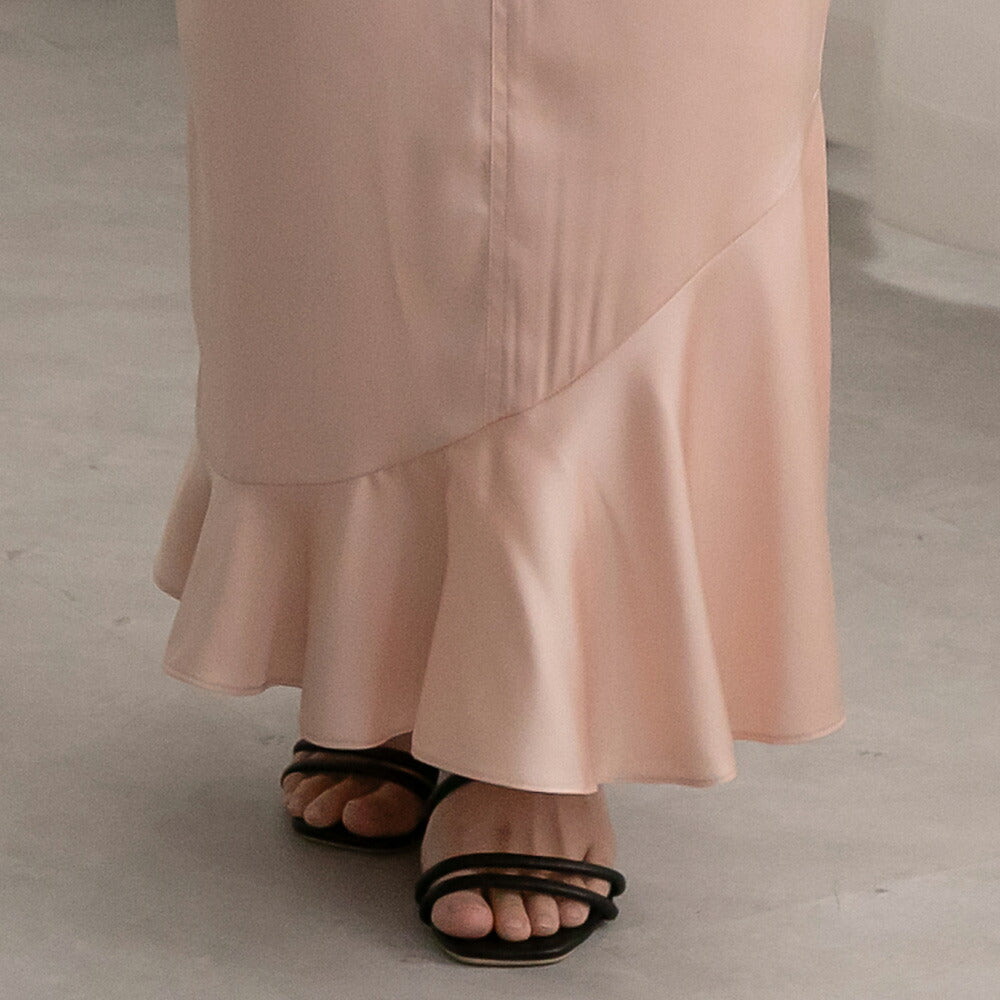 330027 ヘムフリルサテンスカート