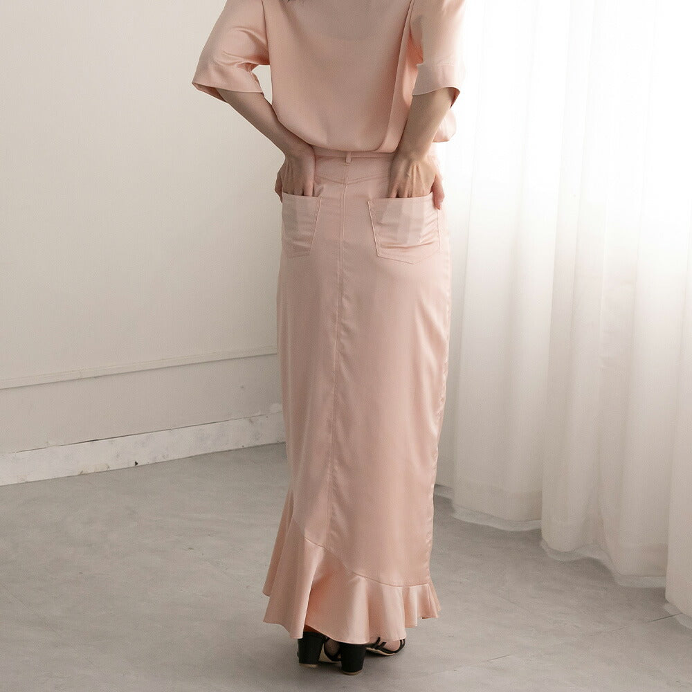 330027 ヘムフリルサテンスカート