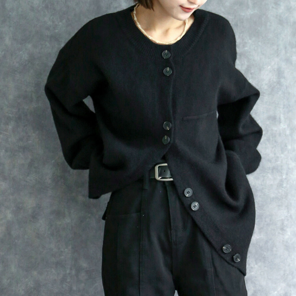 330082 ボタンデザインニットカーディガン