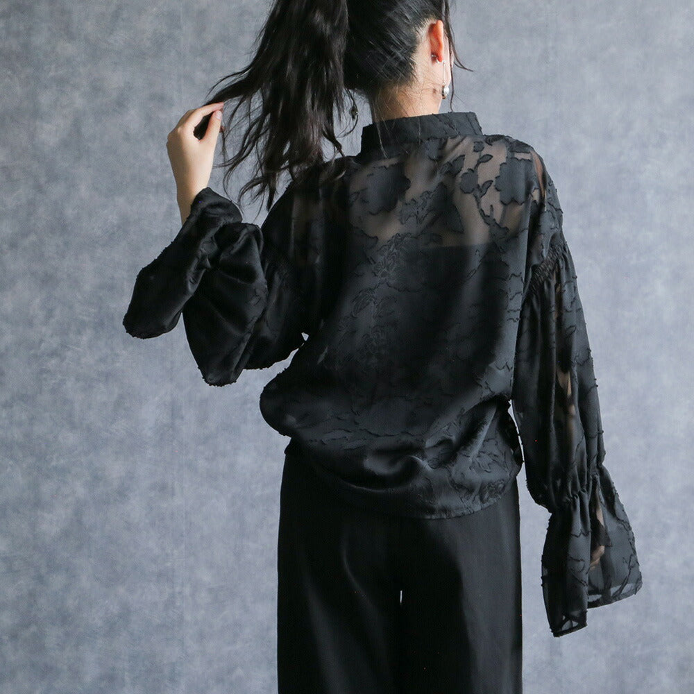 330092 フラワージャガードブラウス