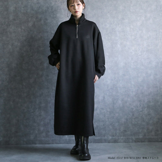 330102 ハーフジップ裏起毛スウェットワンピース