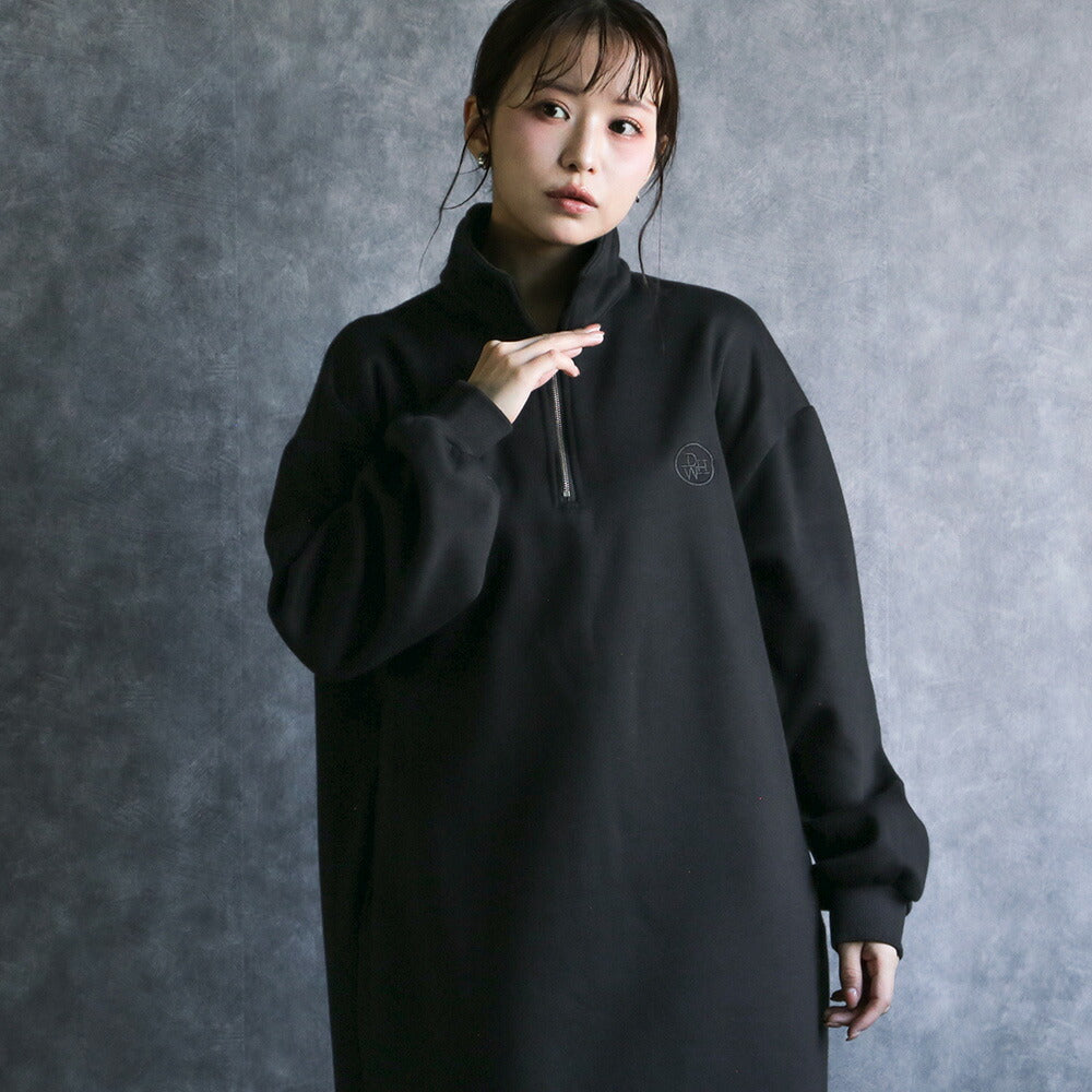 330102 ハーフジップ裏起毛スウェットワンピース