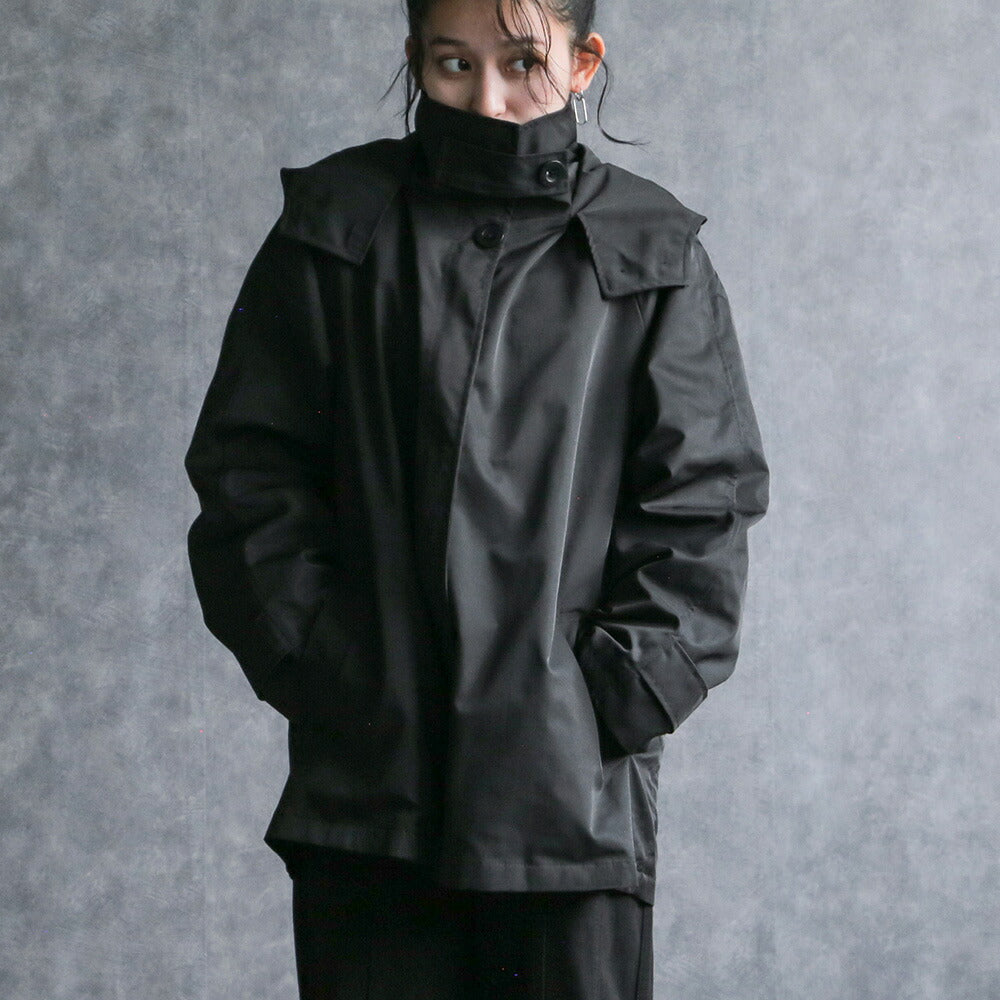 330104 マウンテンパーカー