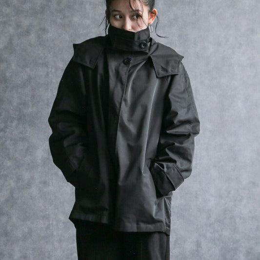 330104 マウンテンパーカー