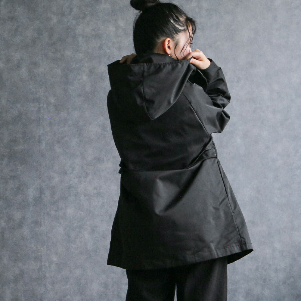 330104 マウンテンパーカー