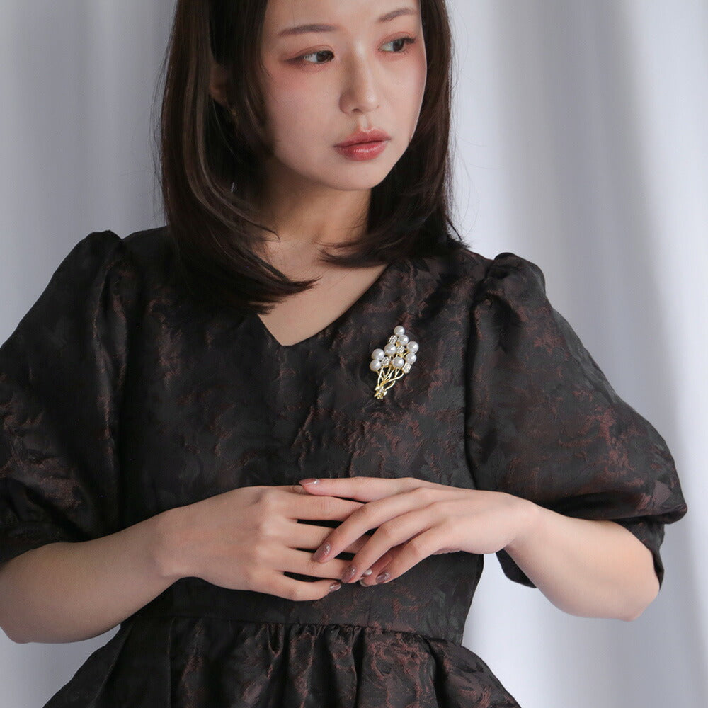 550114 パールブーケブローチ