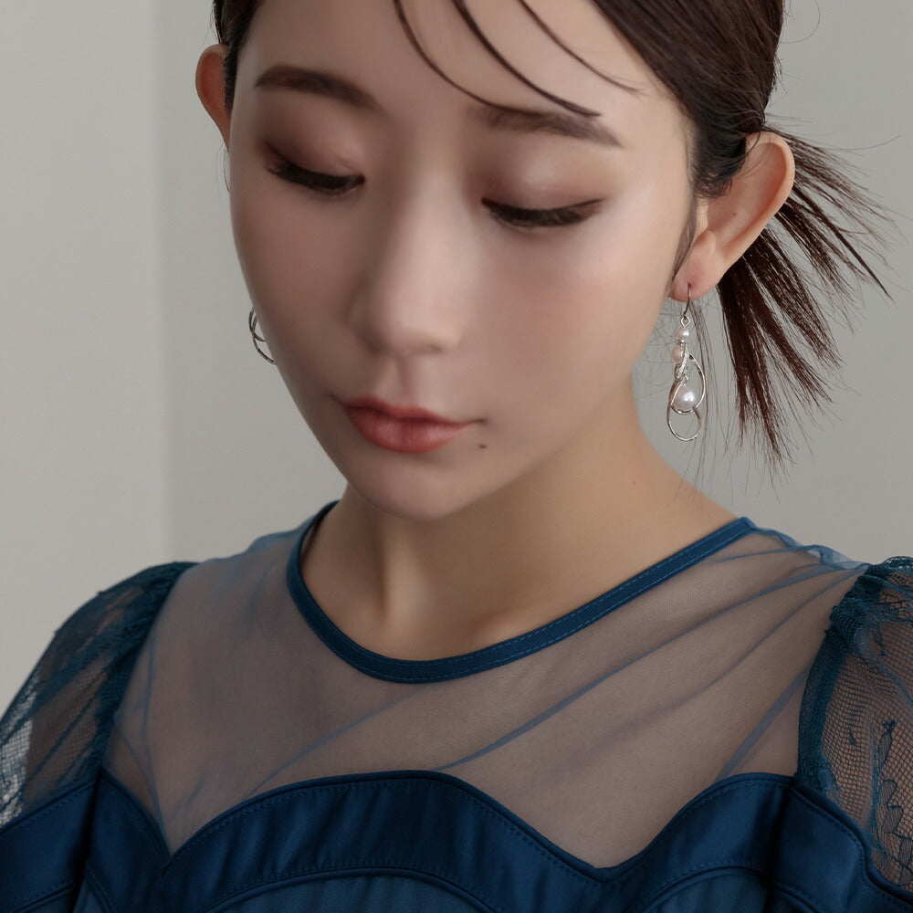 550116 スパイラルパールフックピアス