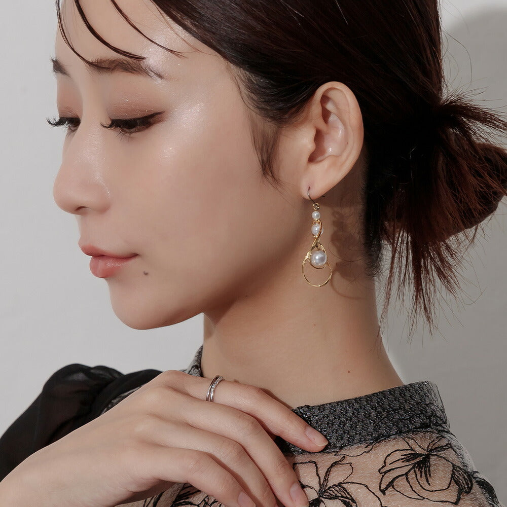 550116 スパイラルパールフックピアス